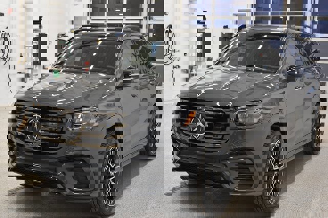 New 2026 Mercedes-Benz GLS 450 4MATIC image 9