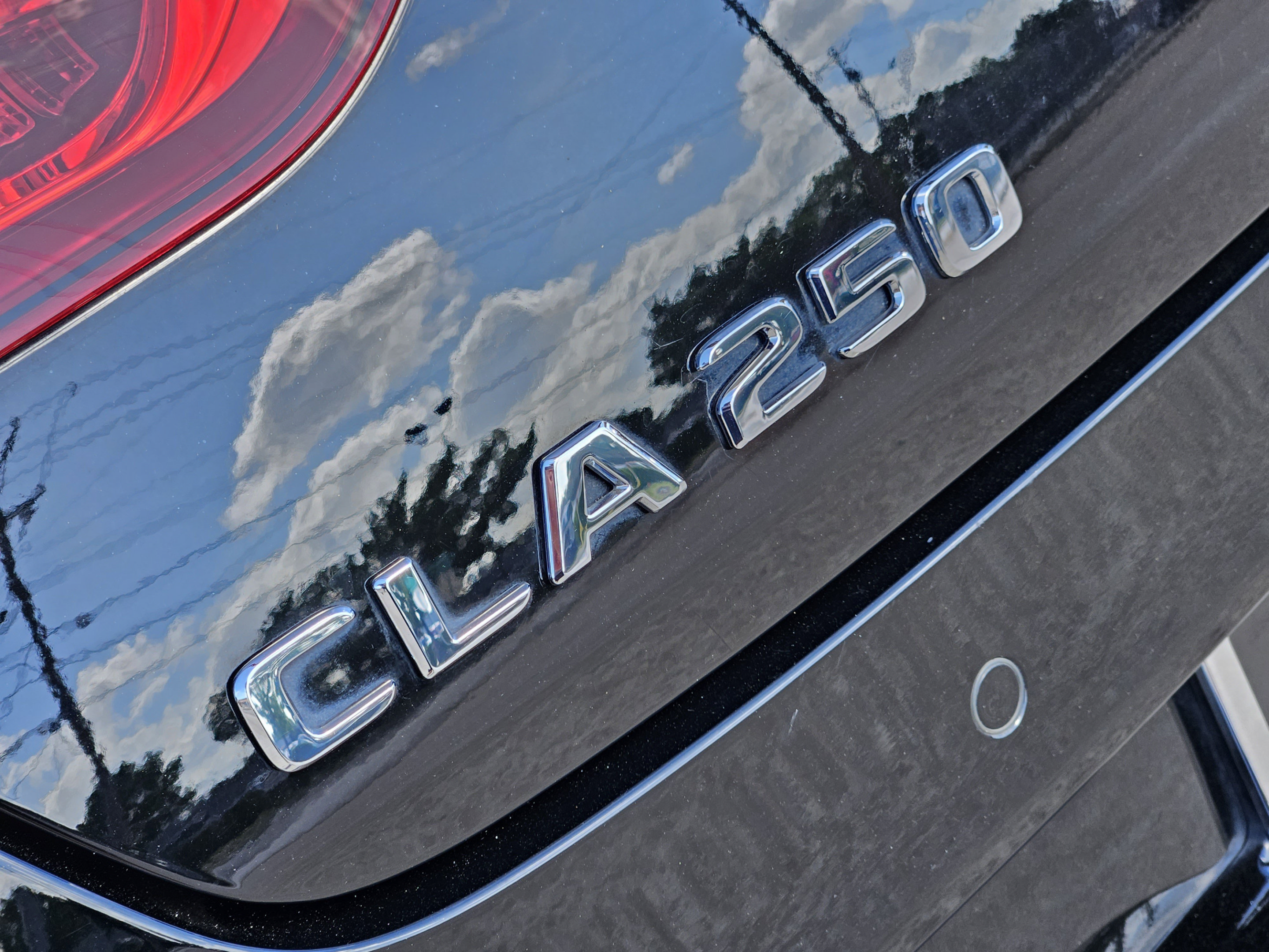 Certified 2023 Mercedes-Benz CLA 250 4MATIC image 33