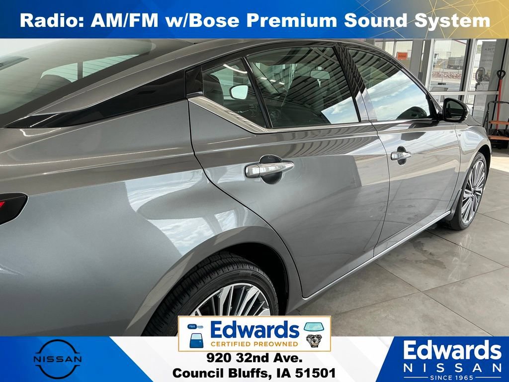 Used 2024 Nissan Altima 2.5 SL AWD/4WD image 9