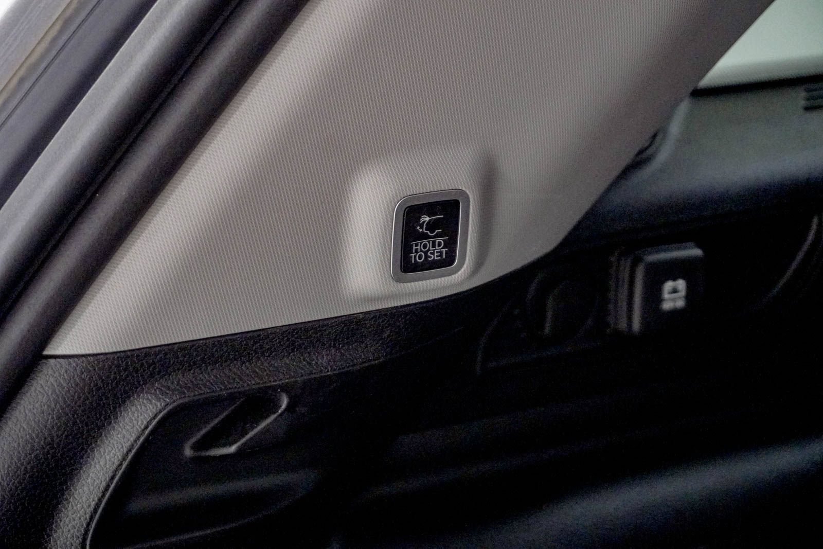 Used 2022 Jeep Grand Cherokee Limited 4xe AWD/4WD image 9