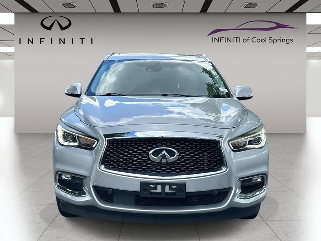 Used 2020 INFINITI QX60 Luxe w/ Essential Package FWD image 2