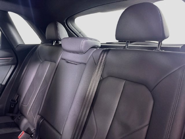 Used 2022 Audi Q3 2.0T Premium AWD/4WD image 23