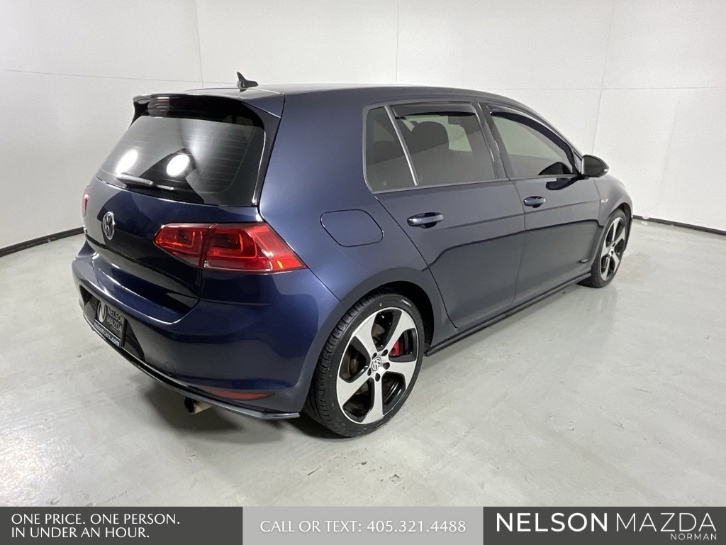 Used 2017 Volkswagen GTI SE image 8