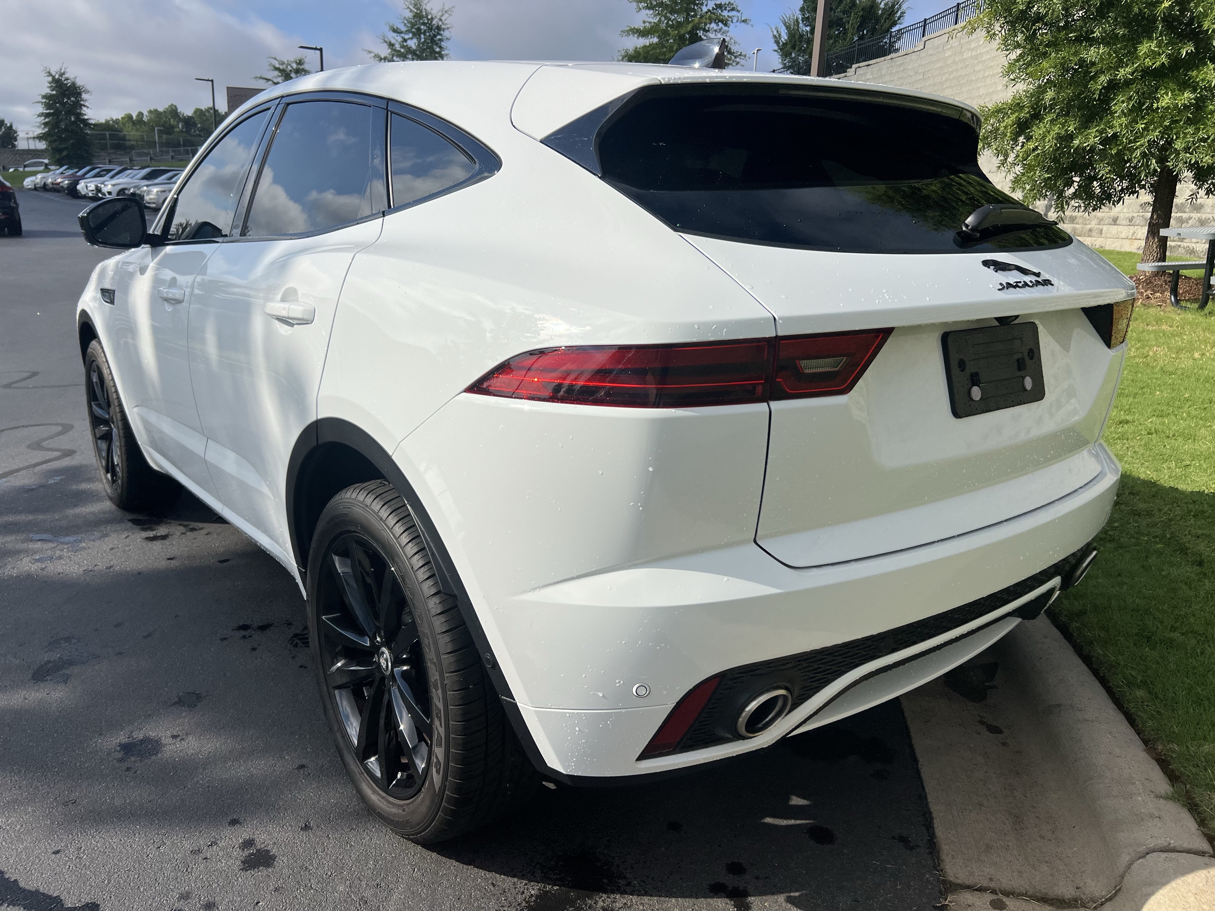 Used 2024 Jaguar E-PACE R-Dynamic SE AWD/4WD image 5
