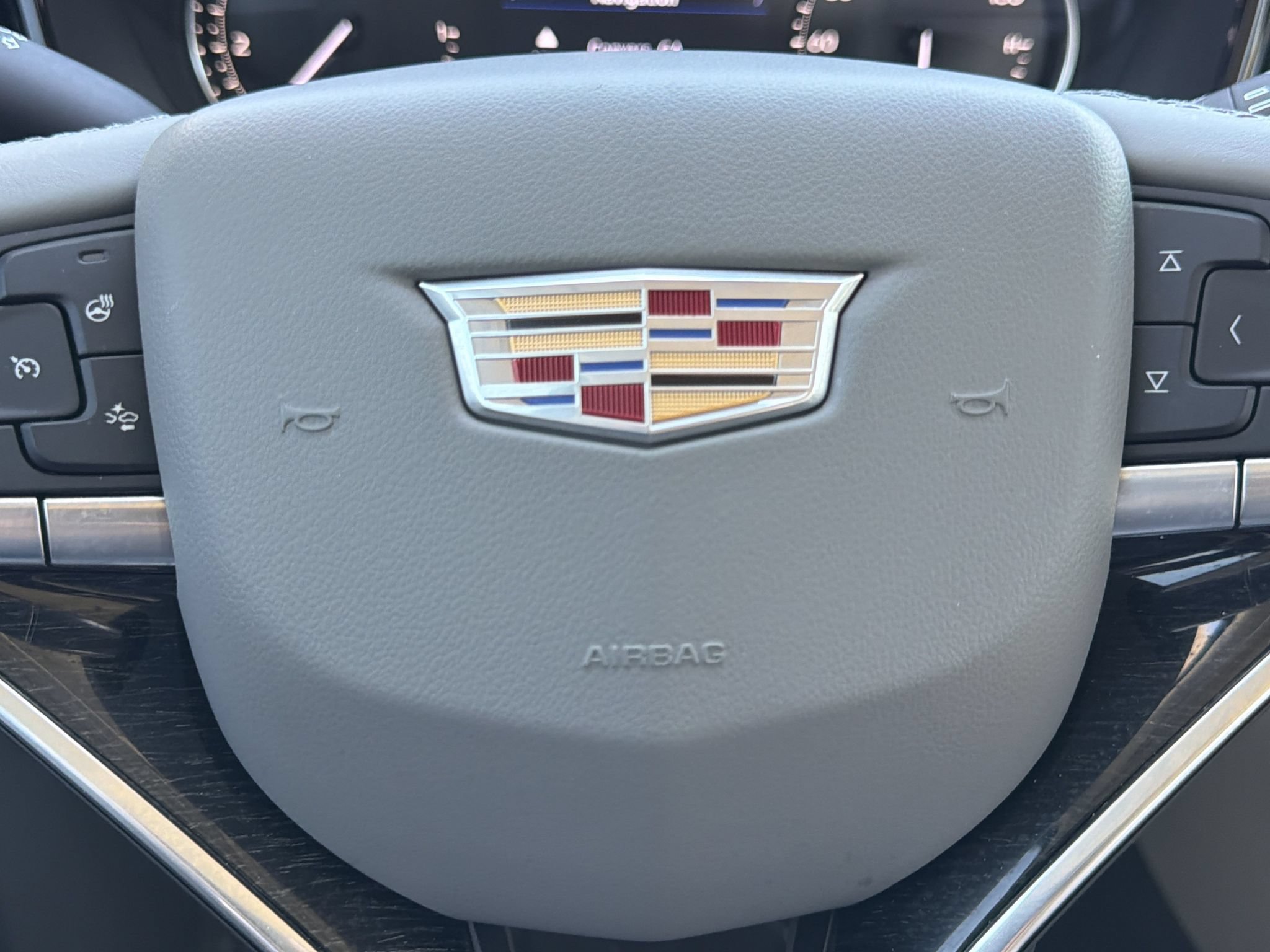 Used 2020 Cadillac XT6 Premium Luxury FWD image 11