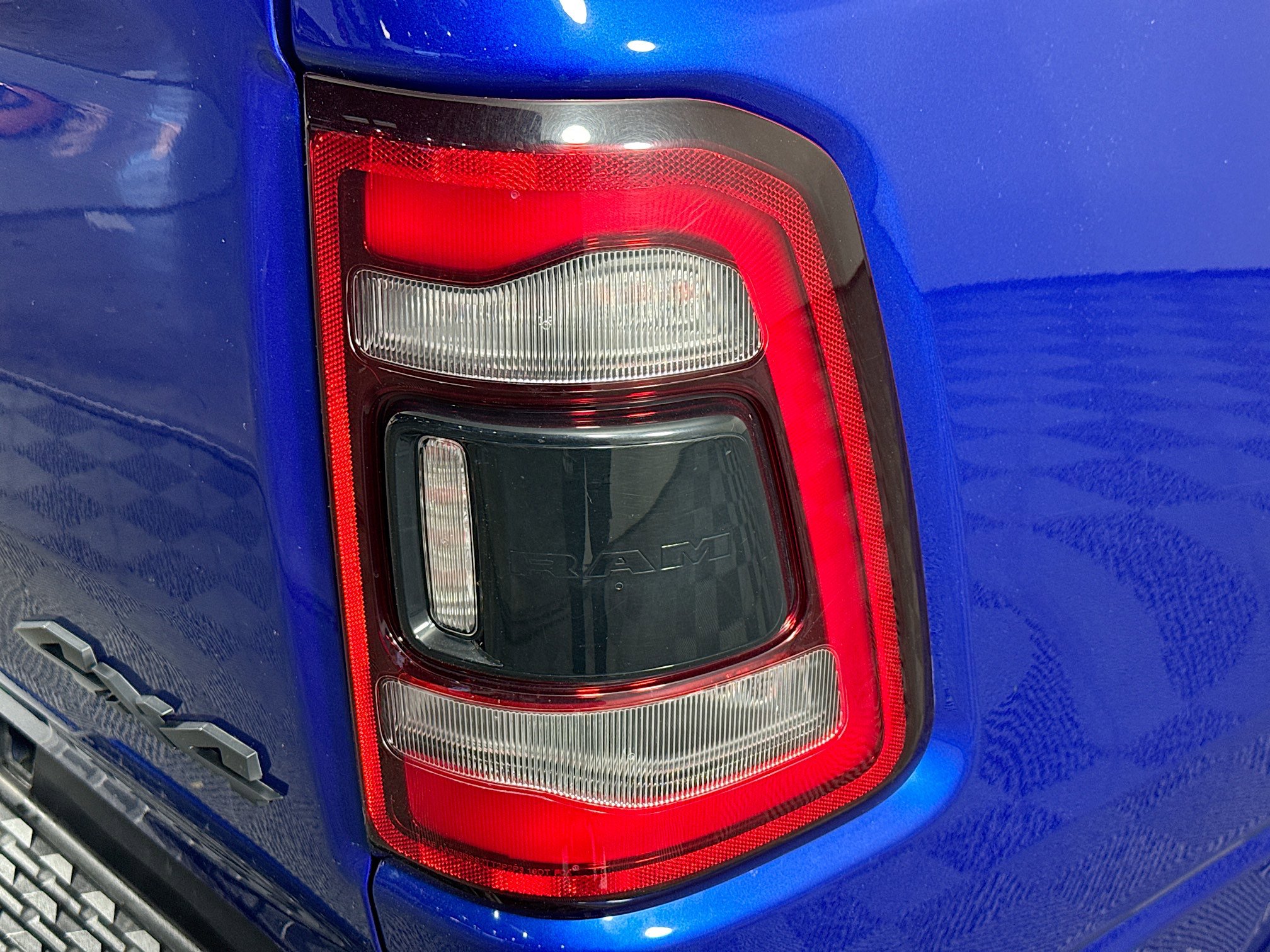 Used 2019 RAM 1500 Sport image 33