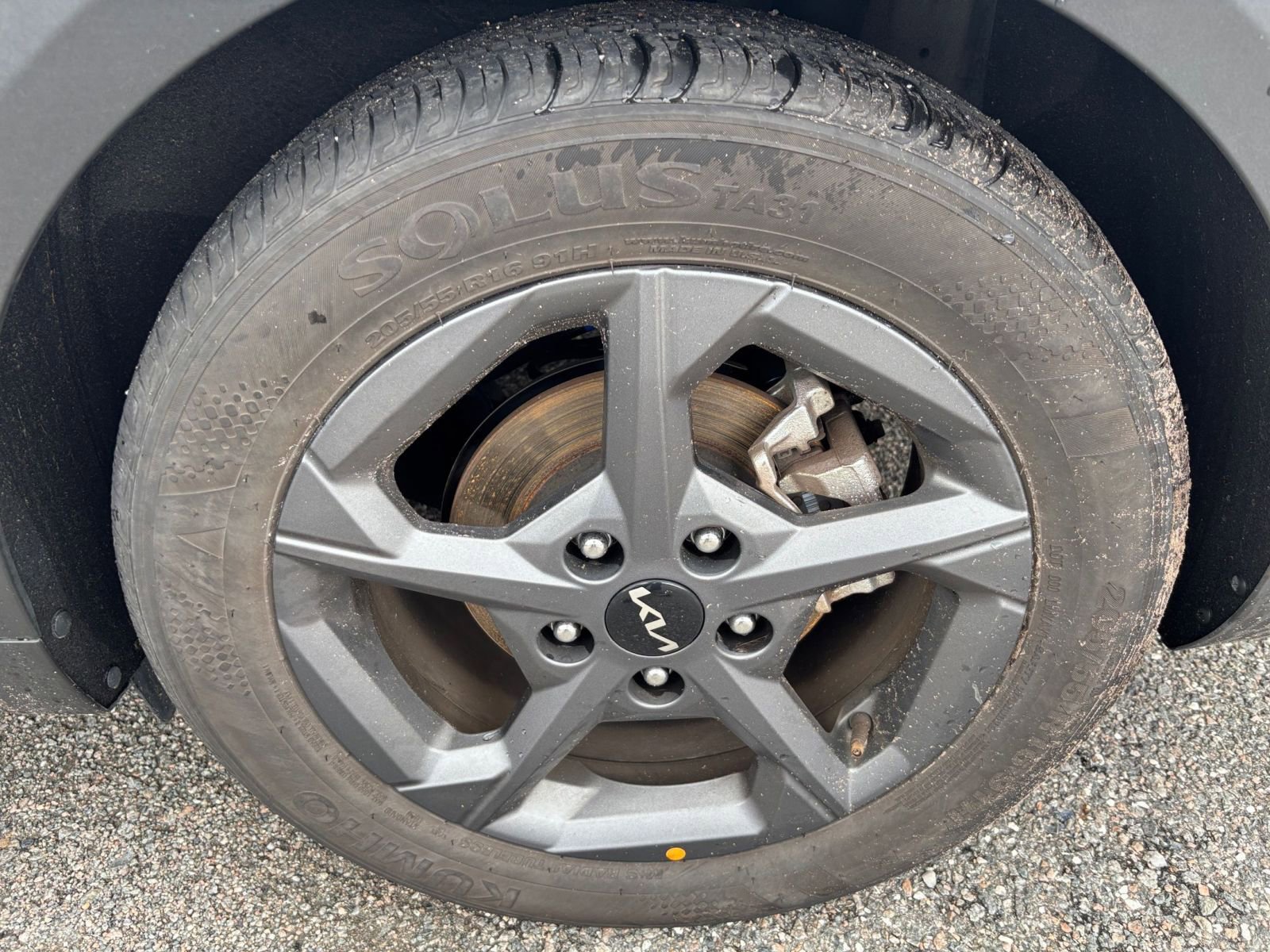 Used 2025 Kia K4 FWD image 29