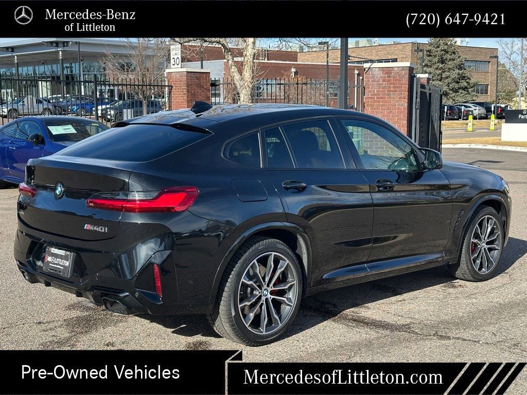 Used 2024 BMW X4 M40i w/ Premium Package image 5