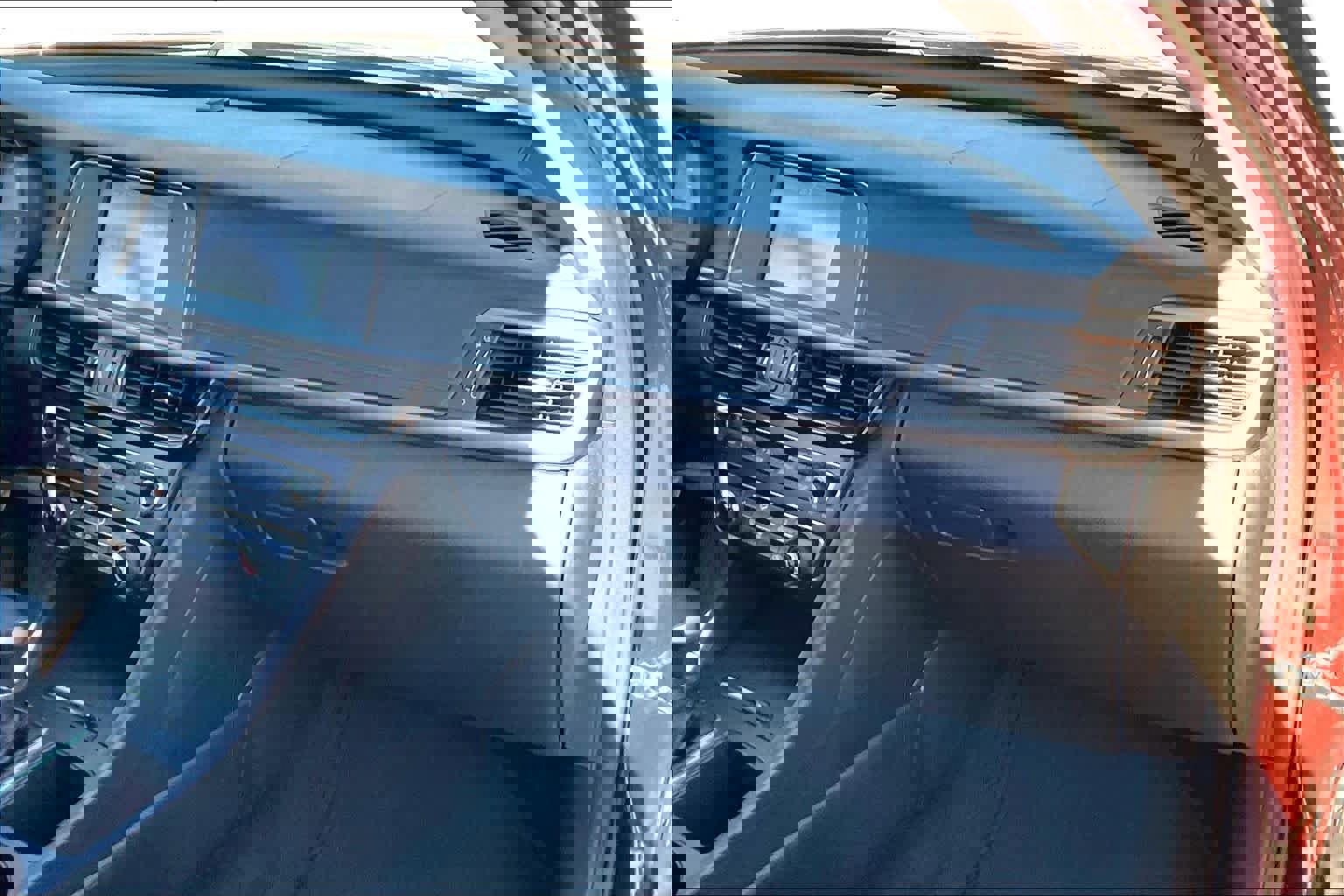 Used 2018 Kia Optima LX image 16