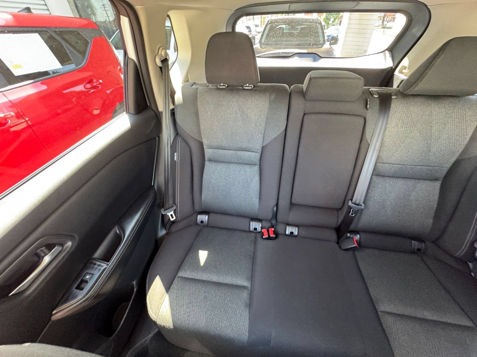 Used 2025 Nissan Rogue SV AWD/4WD image 40