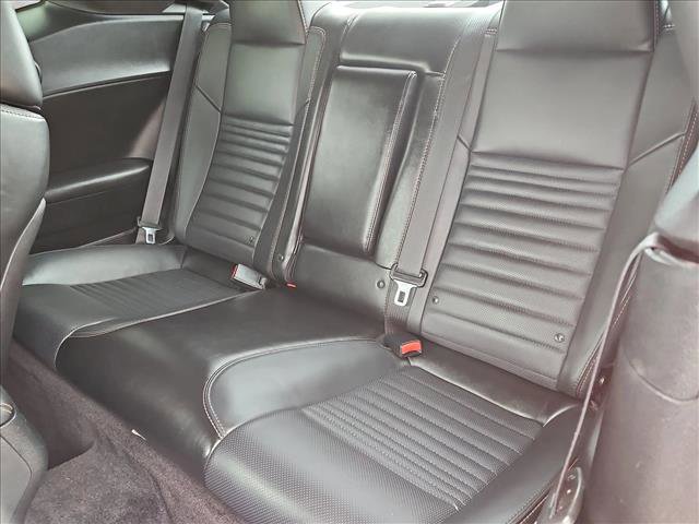 Used 2016 Dodge Challenger R/T Scat Pack RWD image 19