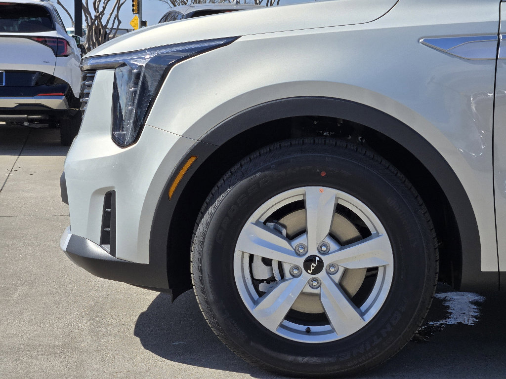 New 2026 Kia Sorento LX image 5
