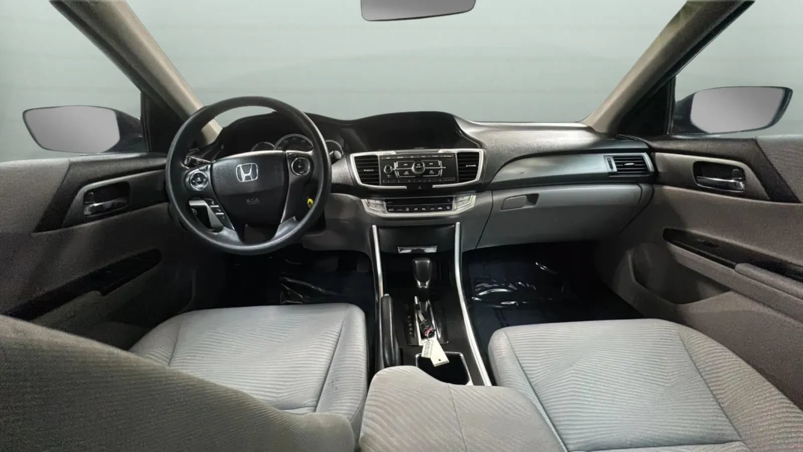 Used 2015 Honda Accord LX image 9