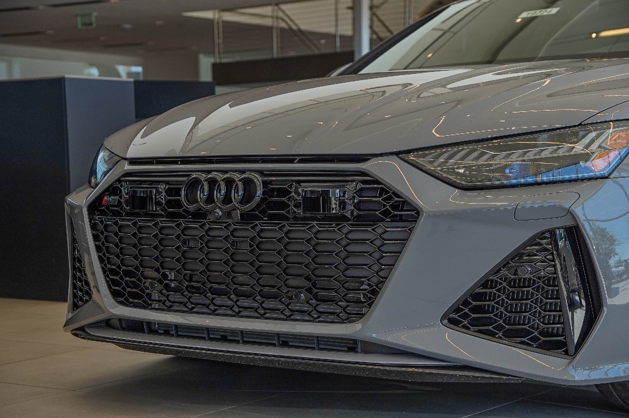 New 2026 Audi RS 7 Performance image 4