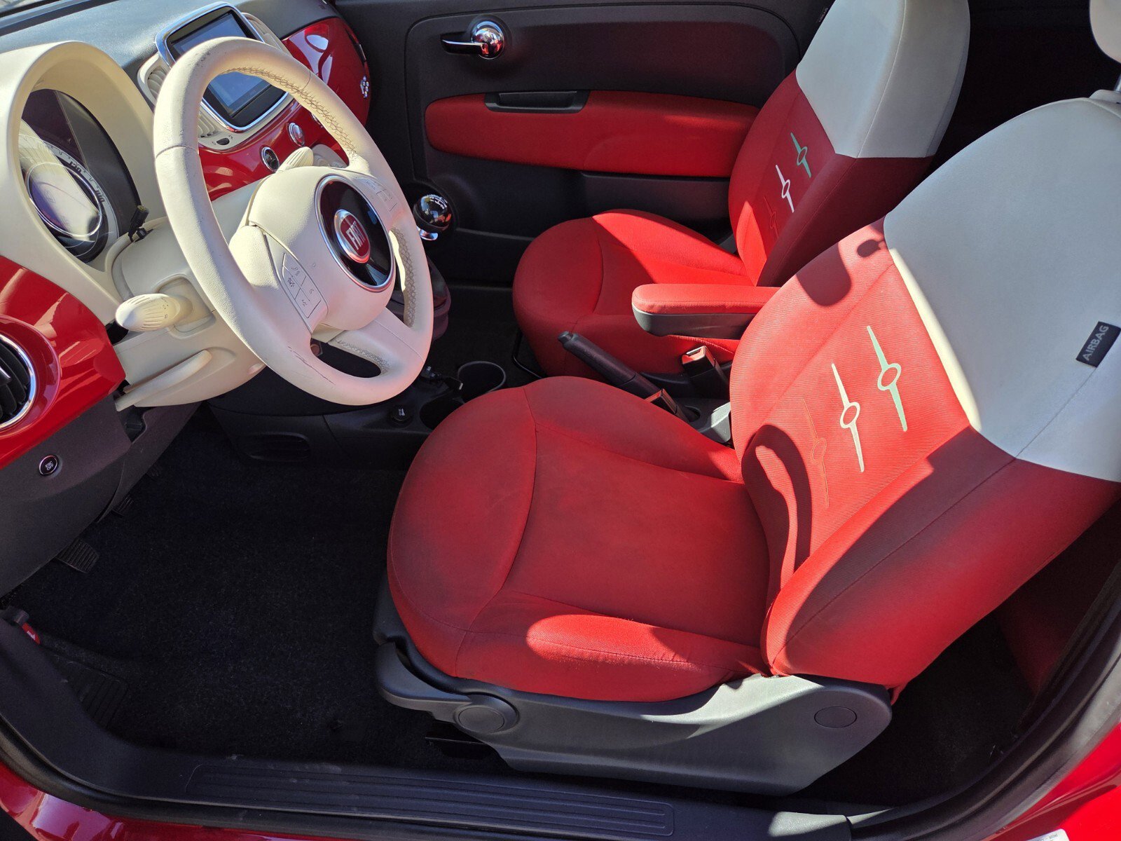 Used 2016 FIAT 500 Pop image 10