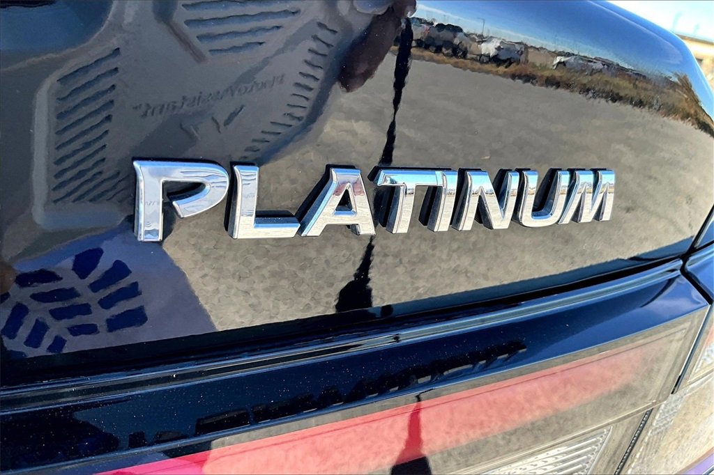 Used 2022 Nissan Maxima Platinum w/ Sport Mat Group image 8