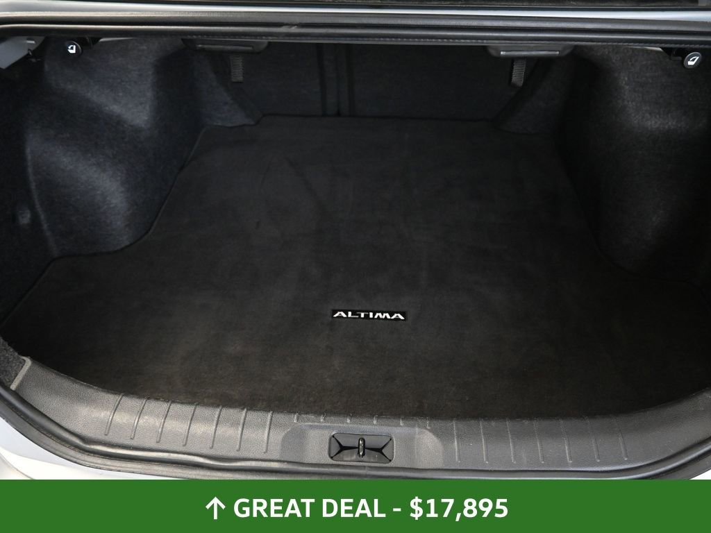 Used 2024 Nissan Altima 2.5 SV image 20