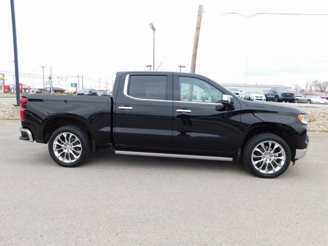 Used 2023 Chevrolet Silverado 1500 LTZ w/ Technology Package image 2