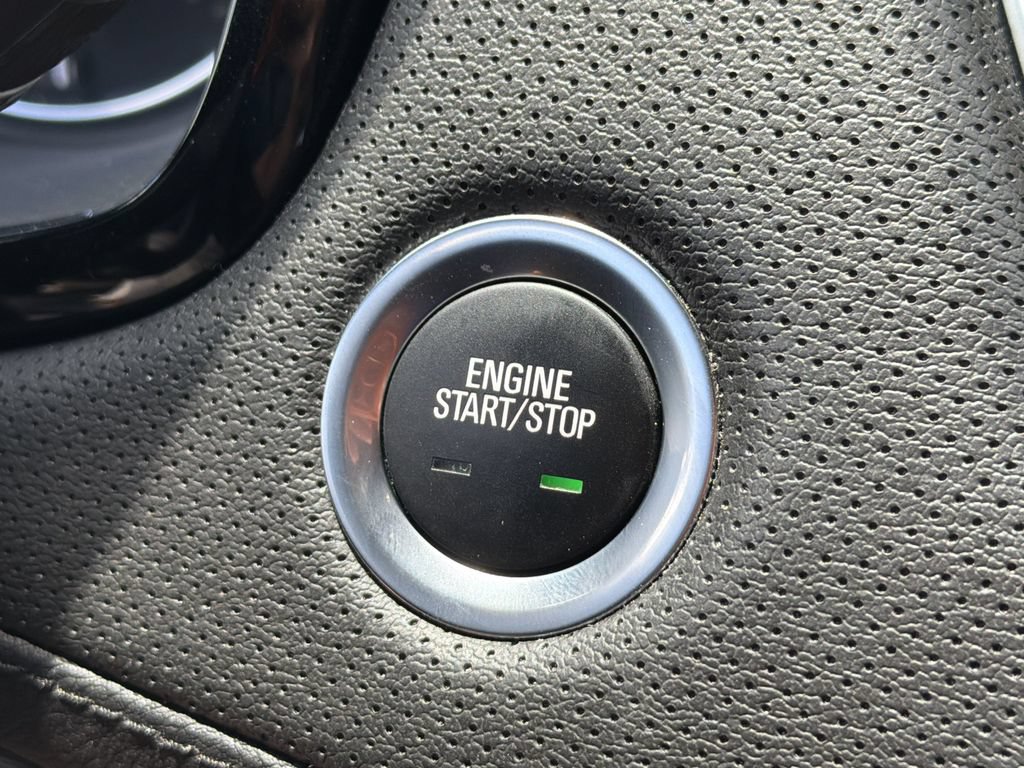 Certified 2022 Cadillac XT5 Luxury FWD image 26