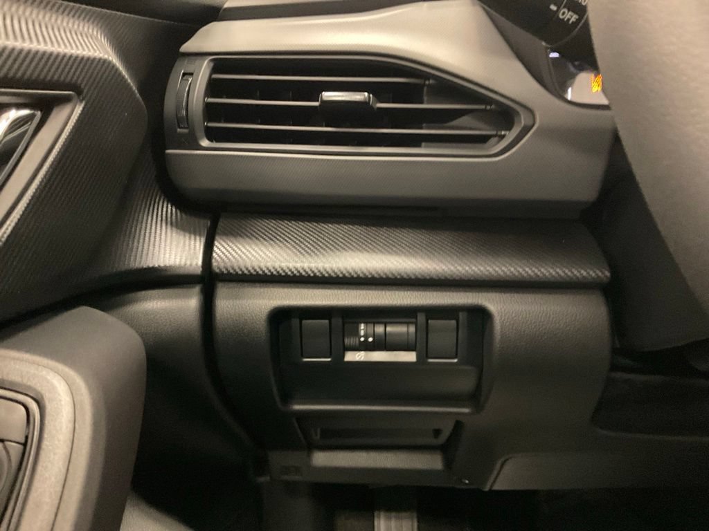 New 2026 Subaru Crosstrek 2.5i Limited AWD/4WD image 11