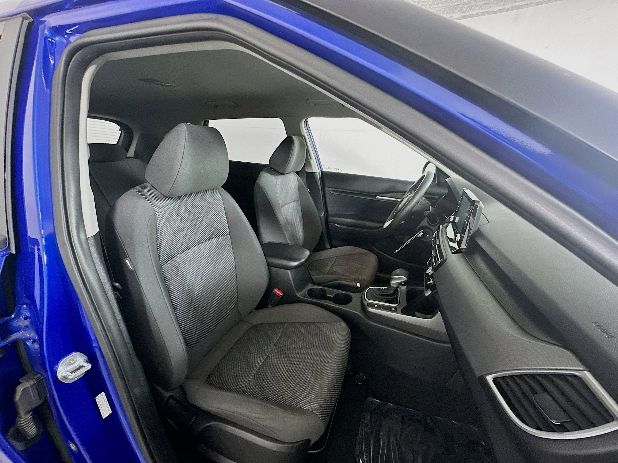 Used 2023 Kia Seltos LX image 27