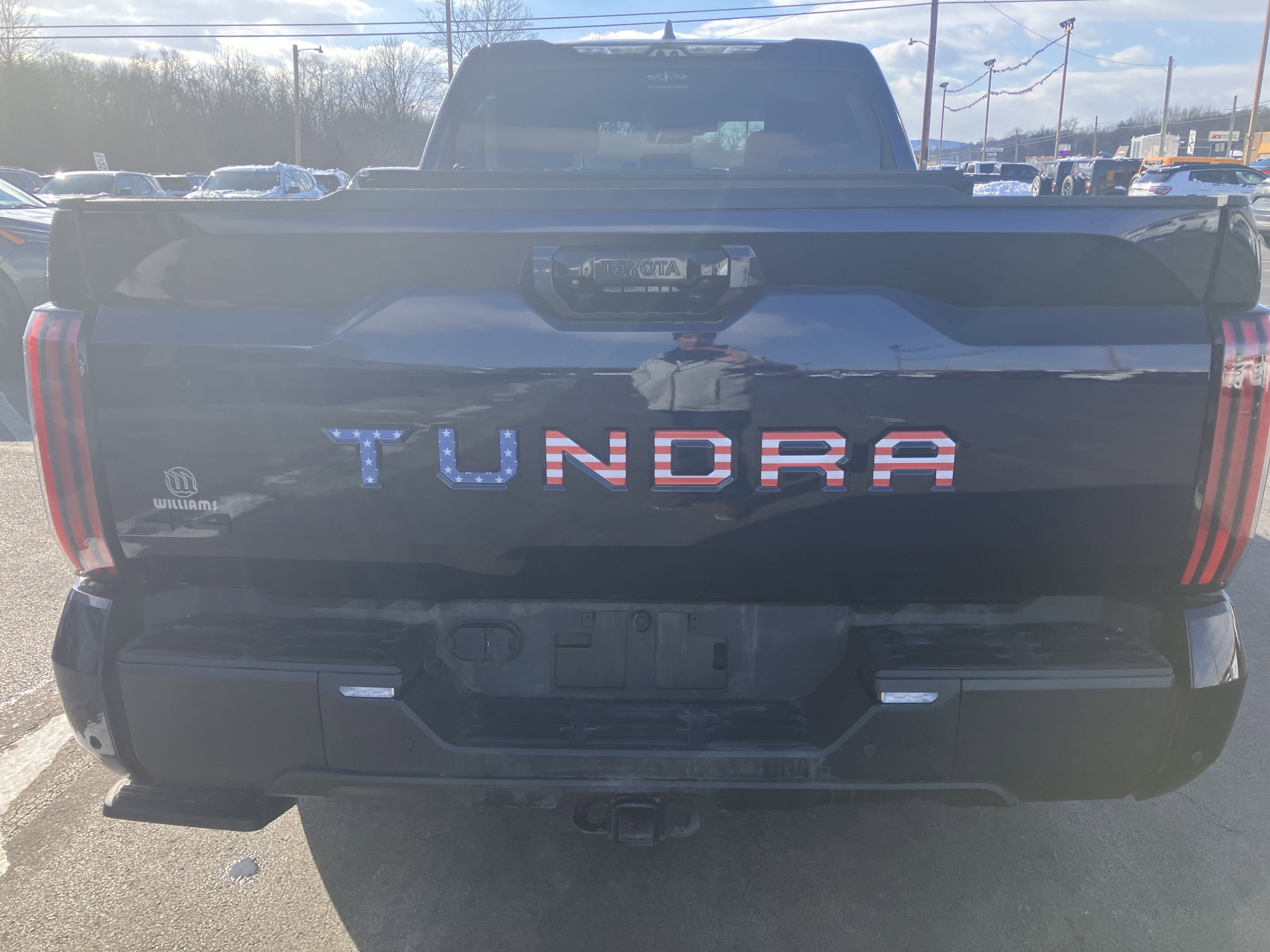 Used 2024 Toyota Tundra Limited image 4