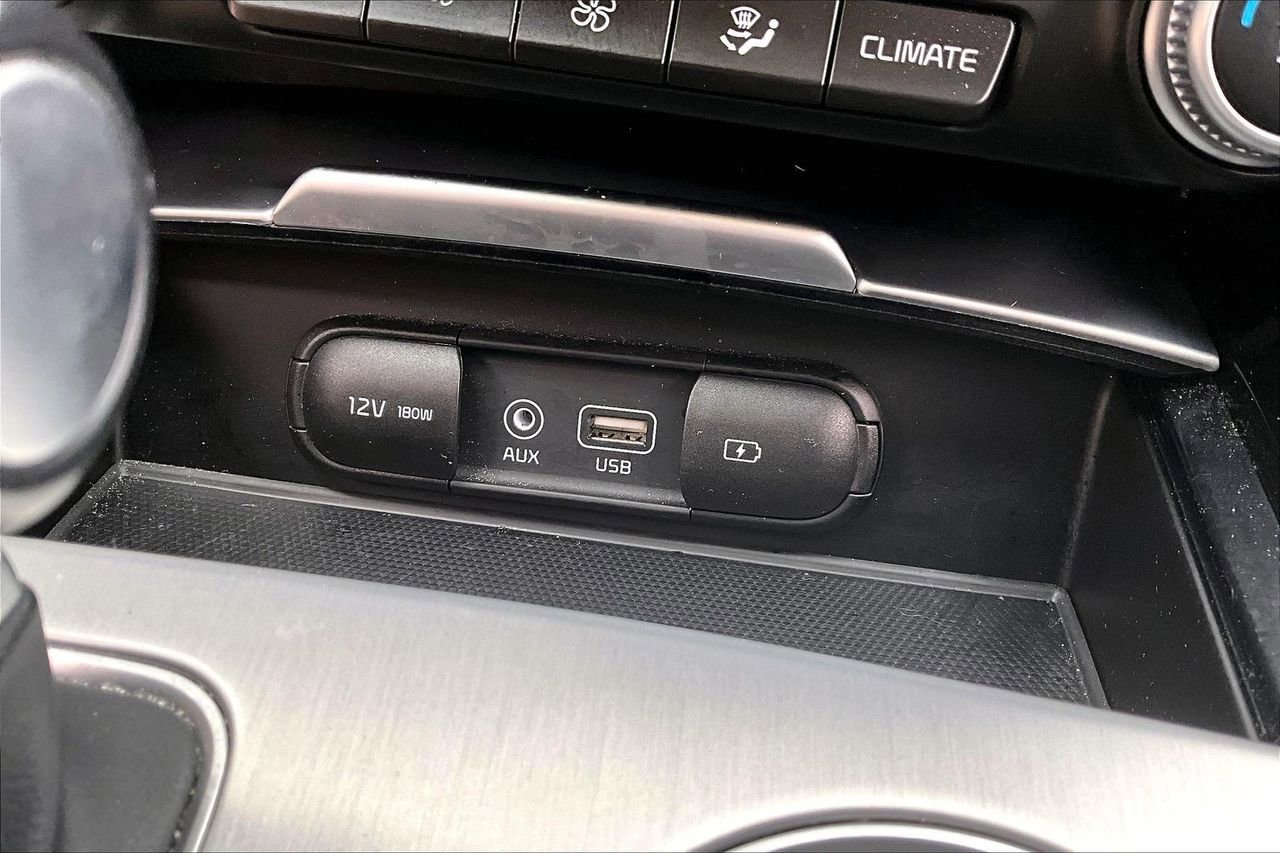 Used 2018 Kia Stinger GT RWD image 26