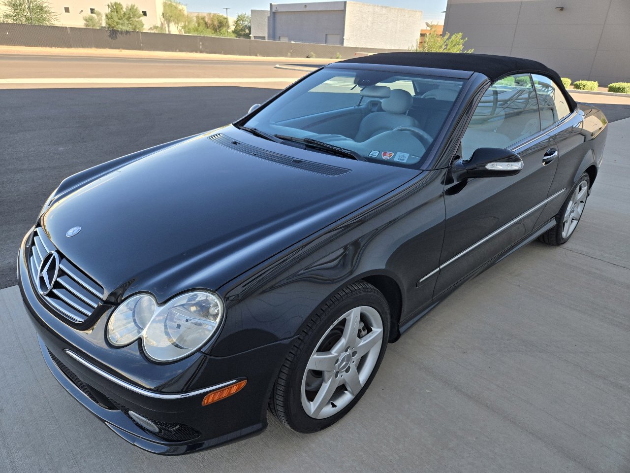 Used 2005 Mercedes-Benz CLK 500 Cabriolet image 22