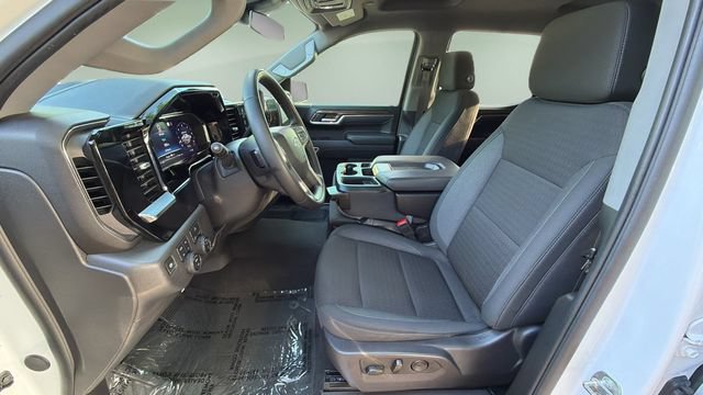Used 2024 Chevrolet Silverado 1500 RST w/ Z71 Off-Road Package AWD/4WD image 18