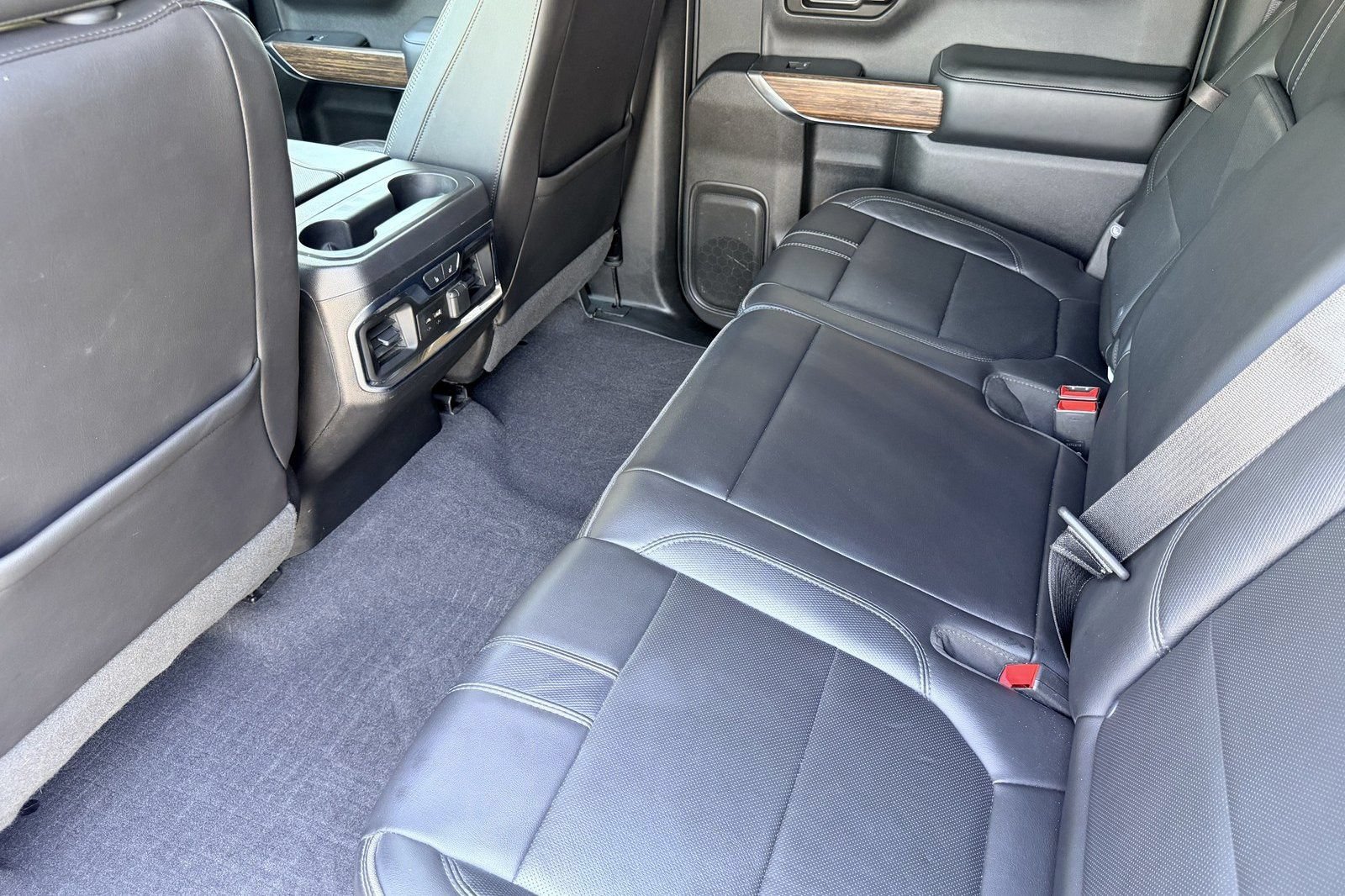 Certified 2020 Chevrolet Silverado 1500 High Country w/ Technology Package AWD/4WD image 13