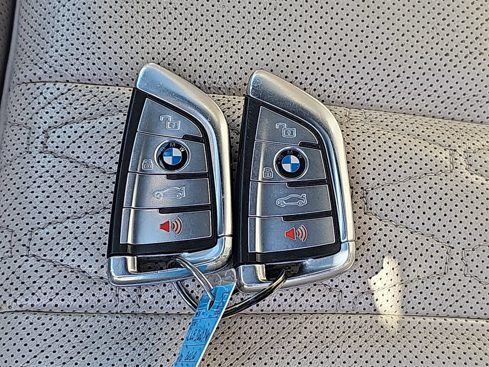 Used 2020 BMW X7 M50i w/ Executive Package AWD/4WD image 17