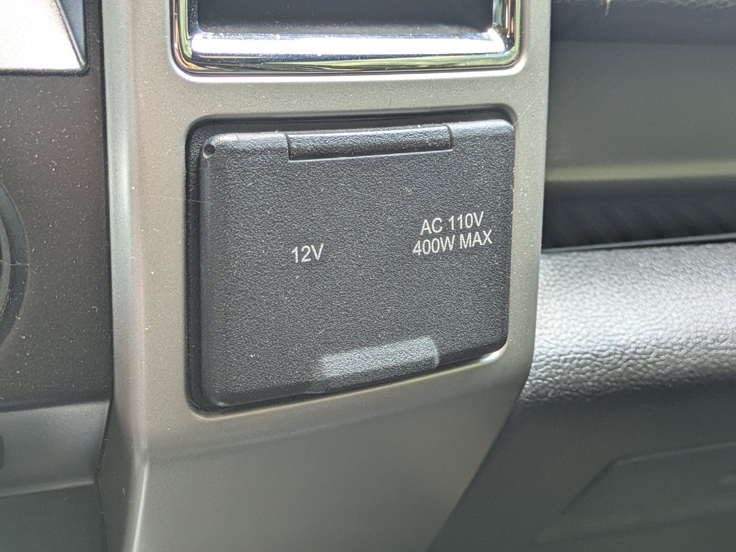 Used 2015 Ford F150 Lariat w/ Equipment Group 502A Luxury AWD/4WD image 31