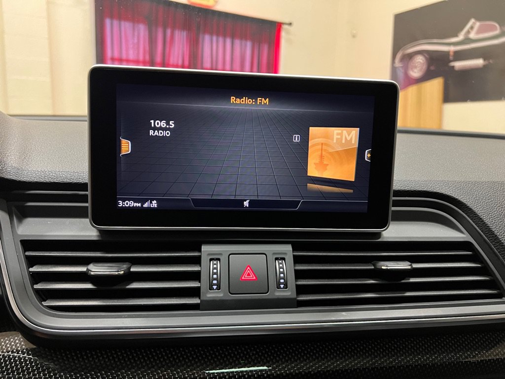 Used 2019 Audi SQ5 Premium Plus w/ Premium Plus Package AWD/4WD image 31