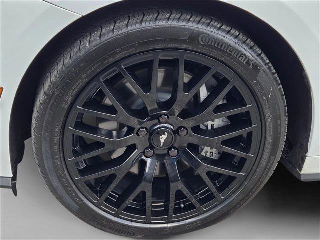 Used 2025 Ford Mustang GT Premium RWD image 21