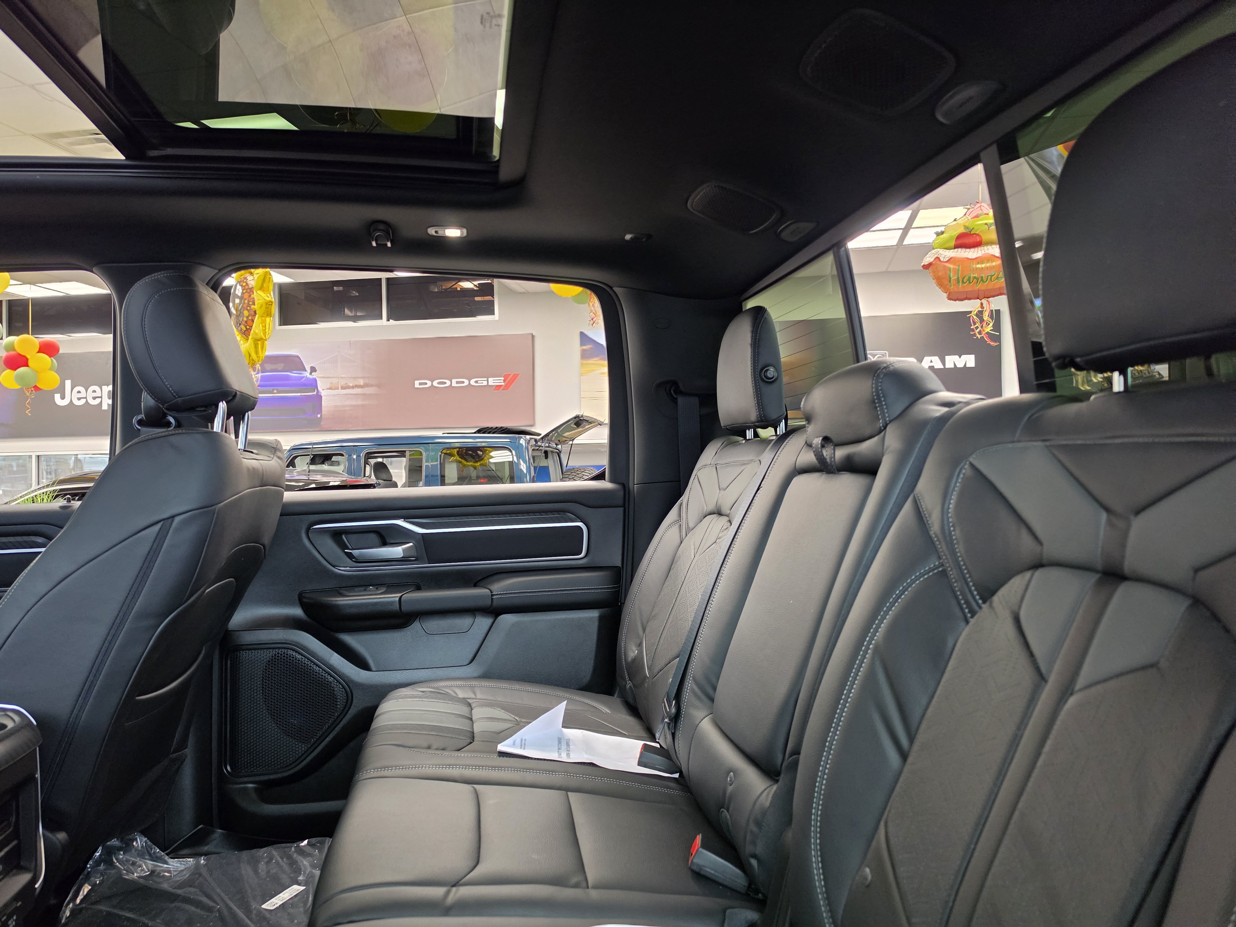 New 2026 RAM 1500 Big Horn AWD/4WD image 10