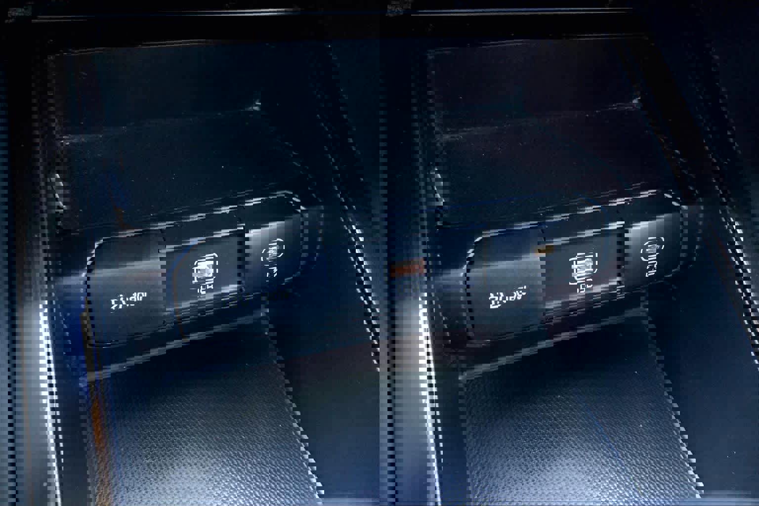 Used 2023 Kia Telluride LX image 30