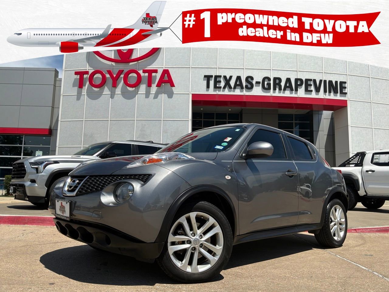 Used 2014 Nissan Juke SV image 1