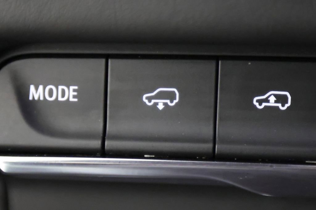 Used 2025 Cadillac Escalade V image 27