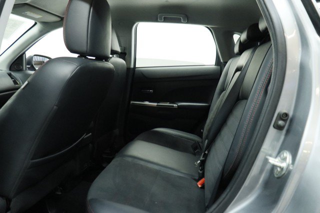 Used 2022 Mitsubishi Outlander Sport SE FWD image 28