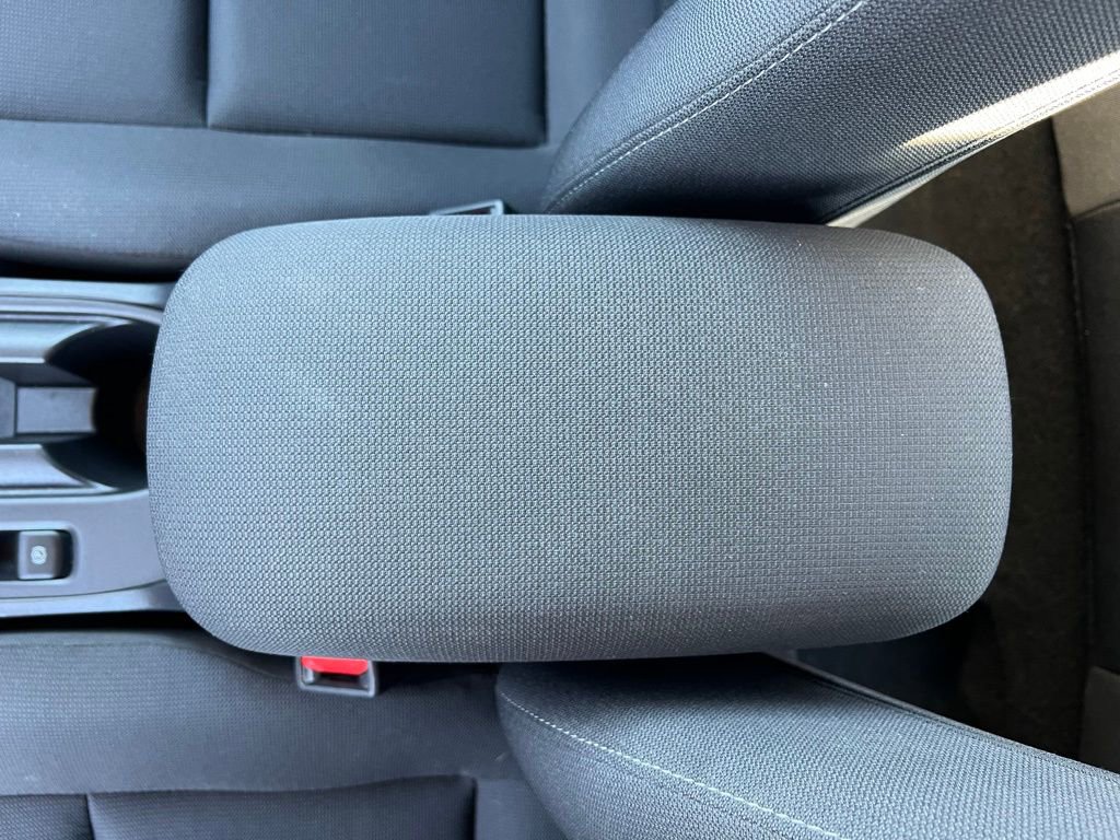 Used 2024 Toyota Corolla LE image 27