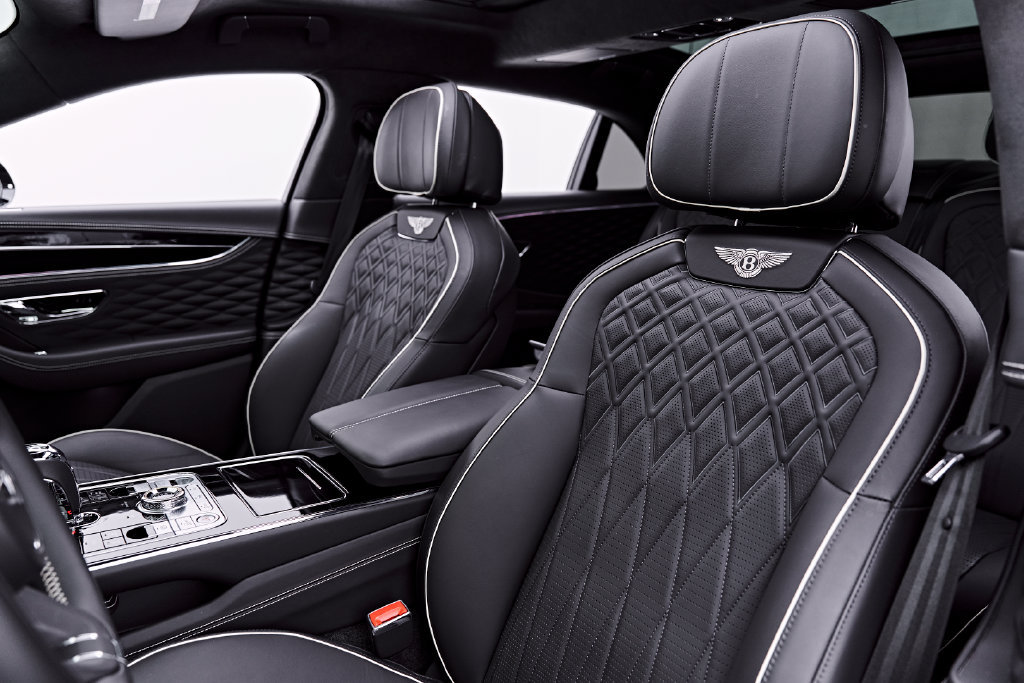 Used 2023 Bentley Flying Spur V8 AWD/4WD image 50
