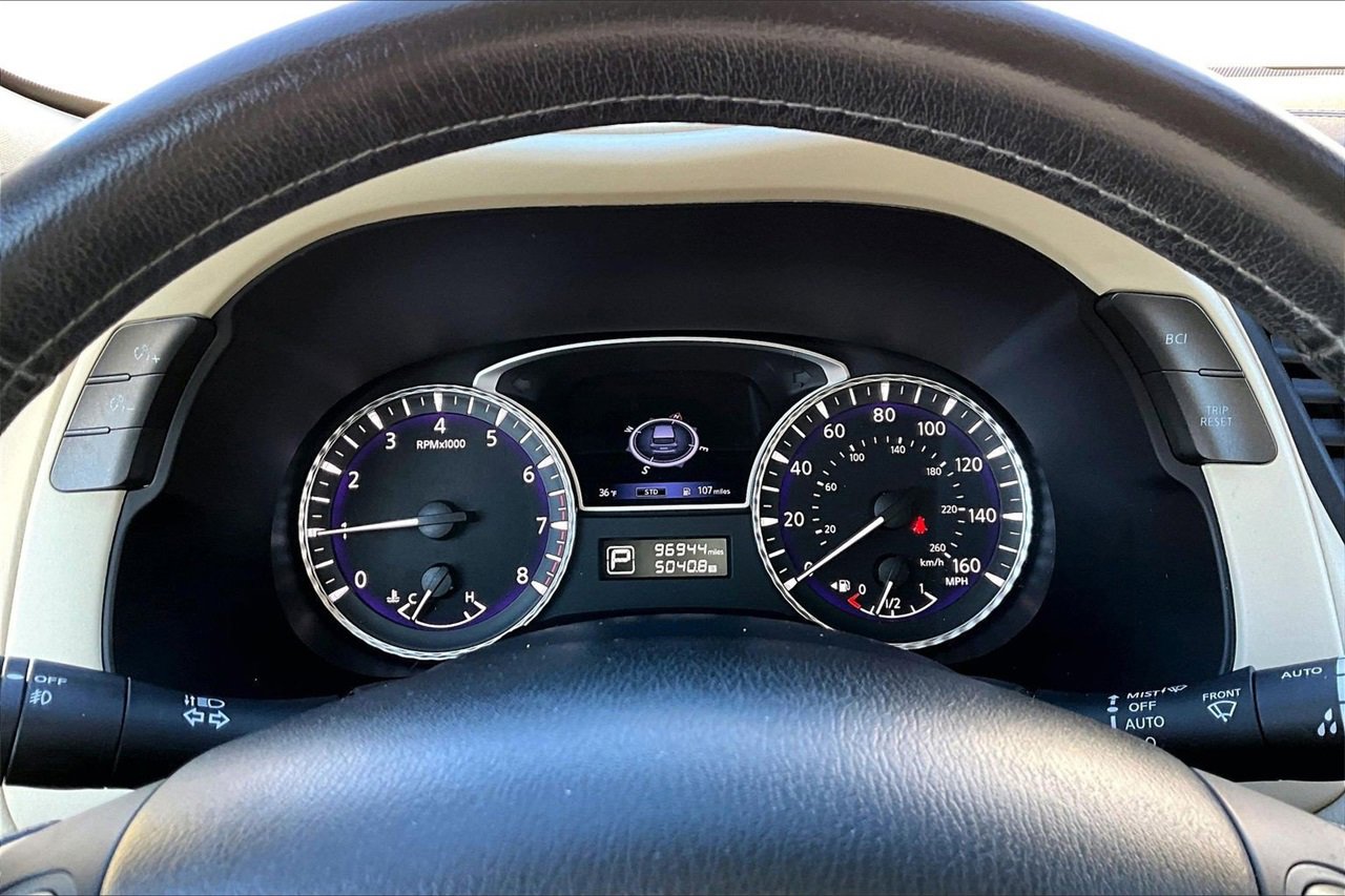 Used 2017 INFINITI QX60 Luxe w/ Deluxe Technology Package image 10