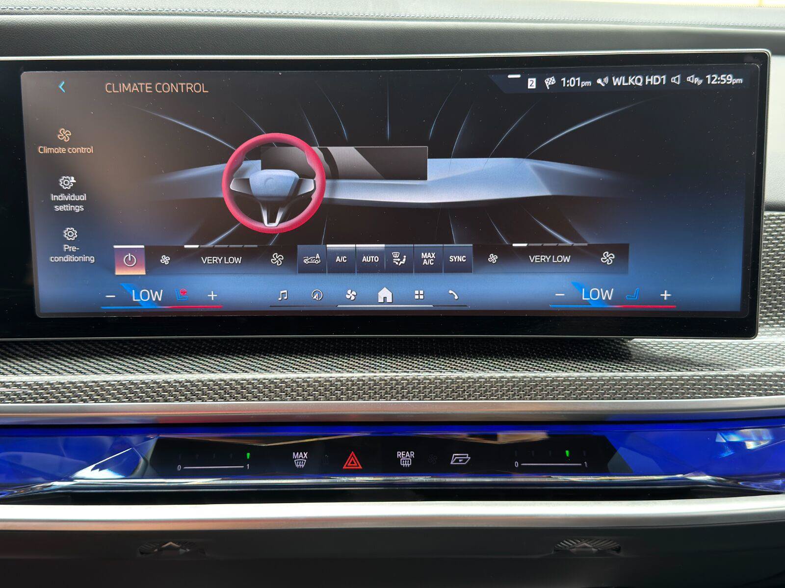 Used 2024 BMW i7 eDrive50 w/ M Sport Package RWD image 34