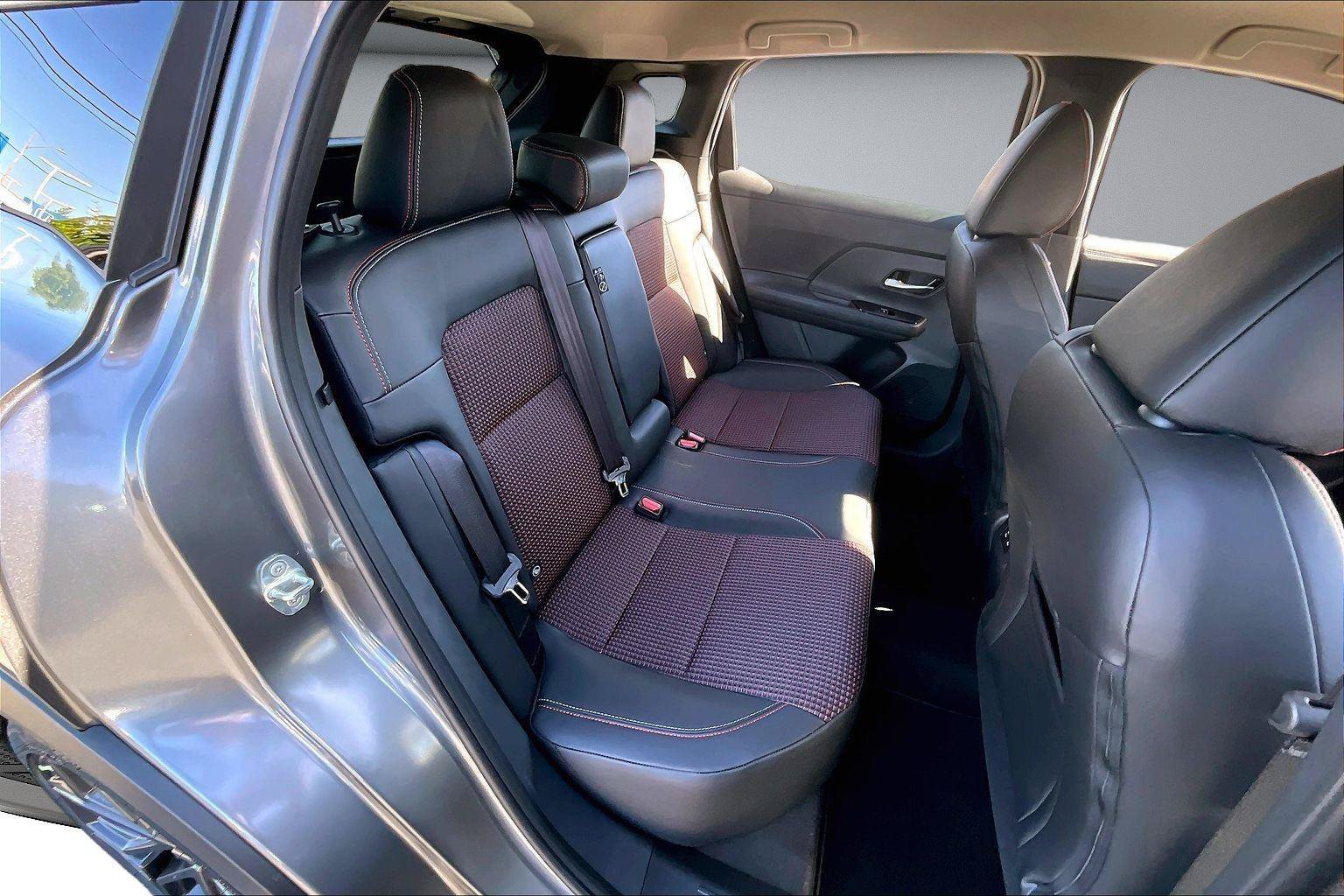 New 2026 Nissan Kicks SR AWD/4WD image 11