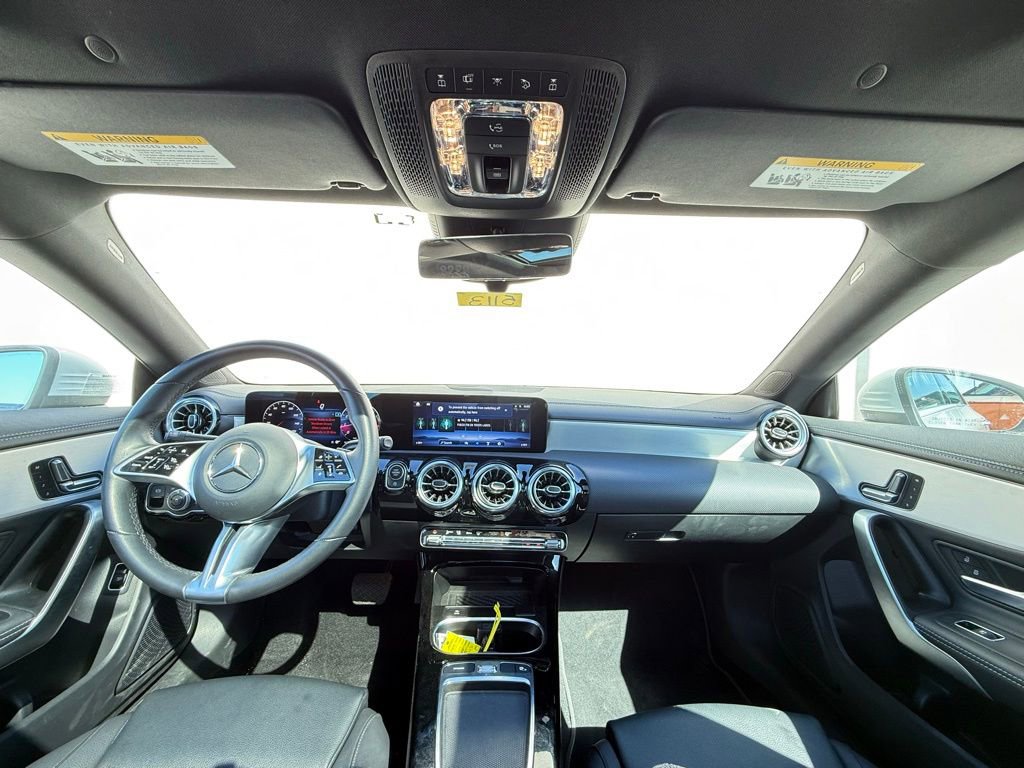 Used 2025 Mercedes-Benz CLA 250 4MATIC image 6