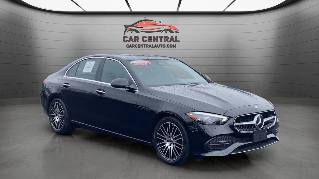 Used 2025 Mercedes-Benz C 300 4MATIC Sedan image 7