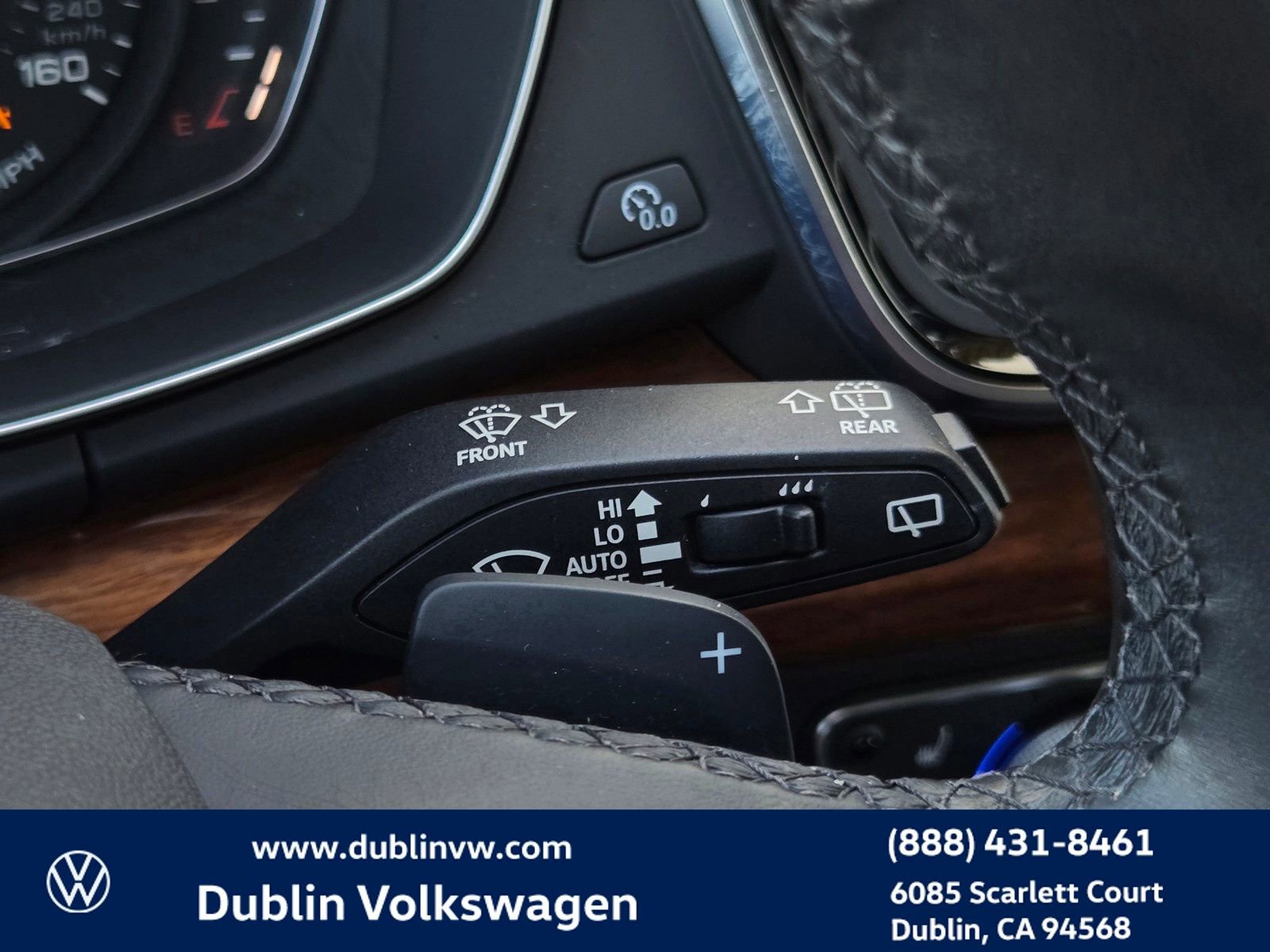 Used 2023 Audi Q5 2.0T Premium w/ Convenience Package image 23