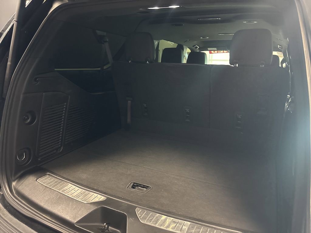 Used 2021 Chevrolet Suburban Z71 image 5