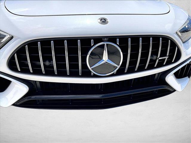 Used 2022 Mercedes-Benz SL 63 AMG 4MATIC image 29