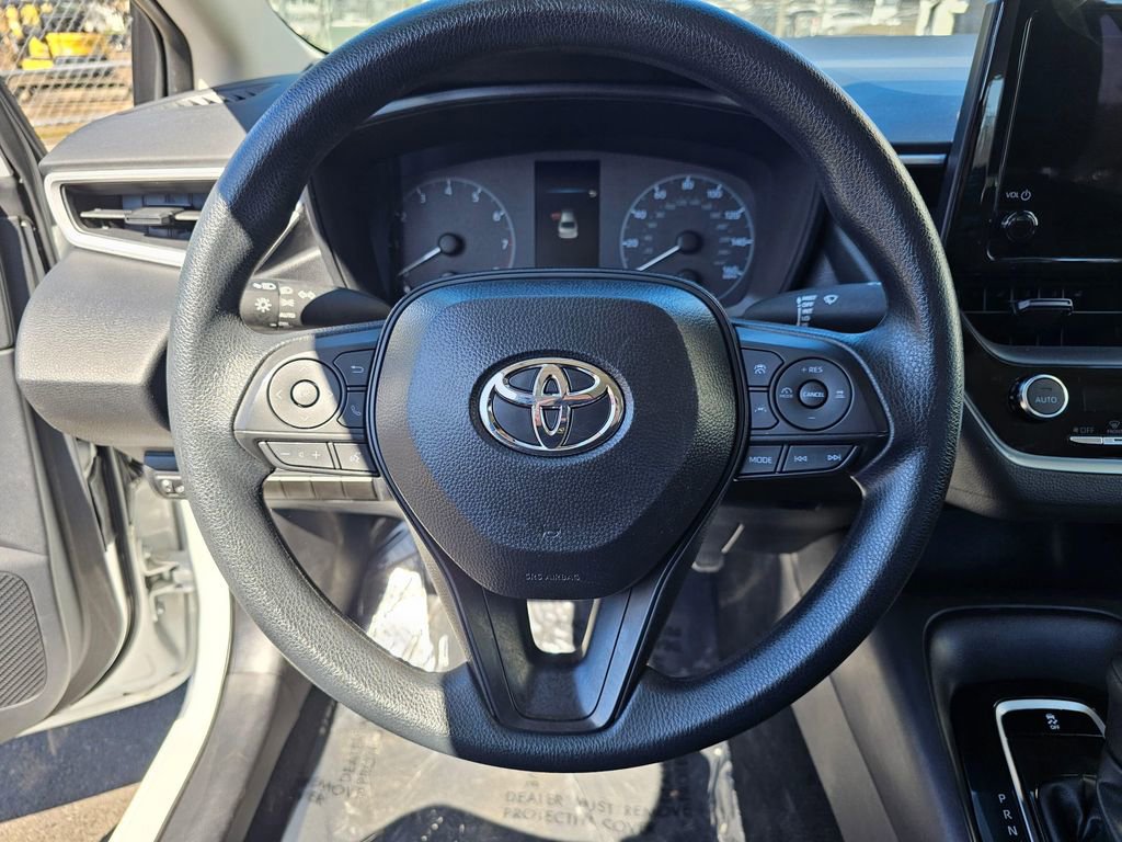 Certified 2025 Toyota Corolla LE image 23